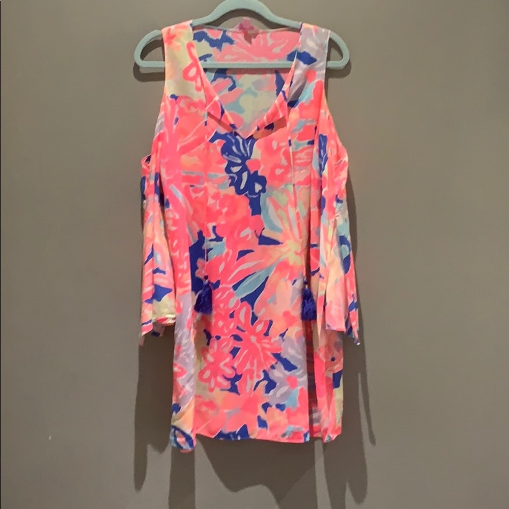 Lilly pulitzer dress in gorgeous print mostly pink